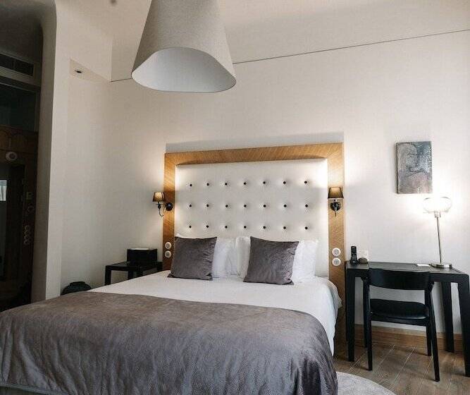 اتاق استاندارد, Dome