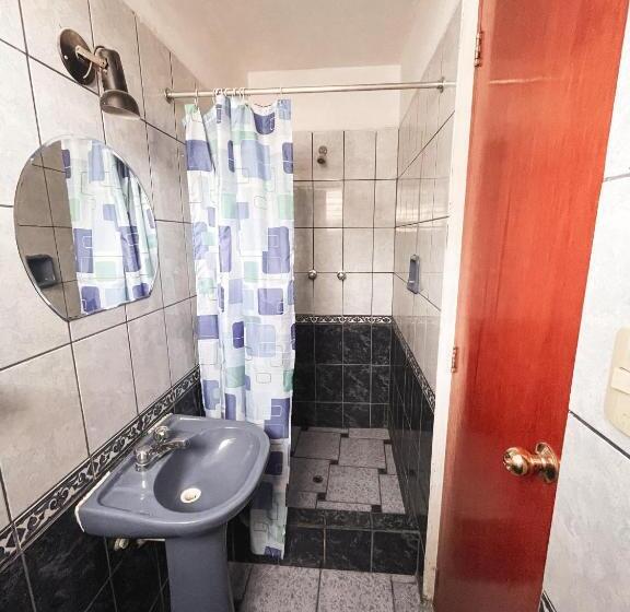 اتاق استاندارد یک نفره, Cordillera Blanca