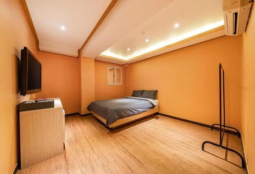 Deluxe-huone, Hngstay