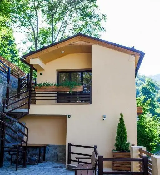 デラックスルーム, Dilivita Rest House