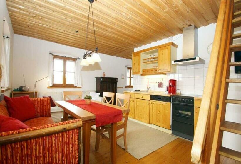 침실 2개 아파트, Kirmeier Hof