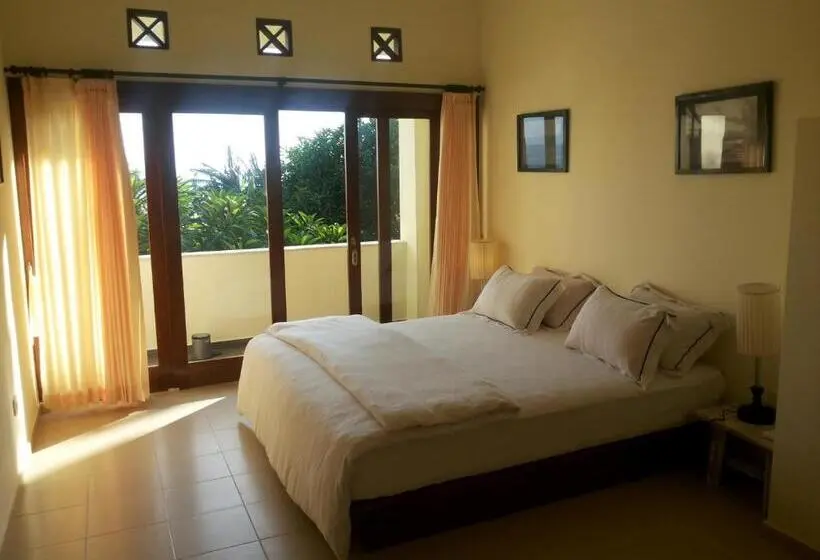 Perhehuone, Fishermen S Guesthouse
