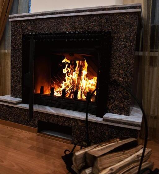 سوییت دوبلکس, Kohavi Forest Club