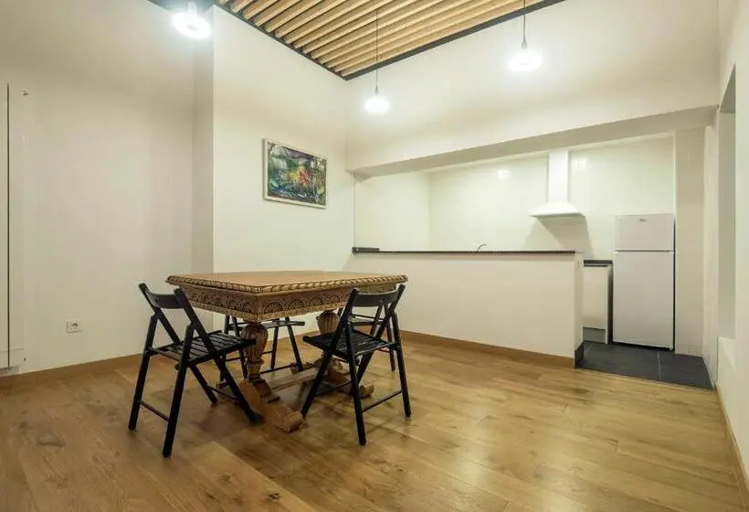 スタンダード４人部屋, Palacio De Sansol