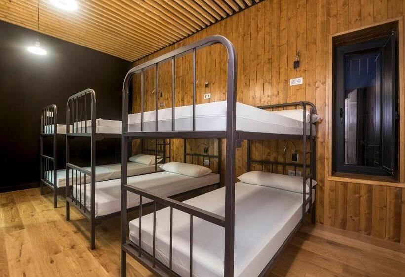 ファミリールーム, Palacio De Sansol