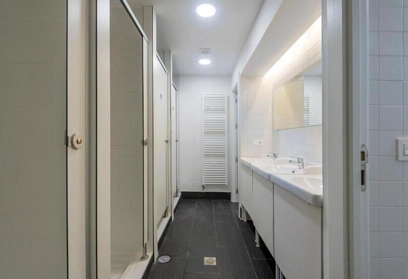 ファミリールーム, Palacio De Sansol