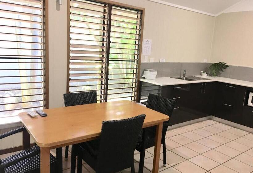 Standard bungalow with view, Eco Village Mission Beach