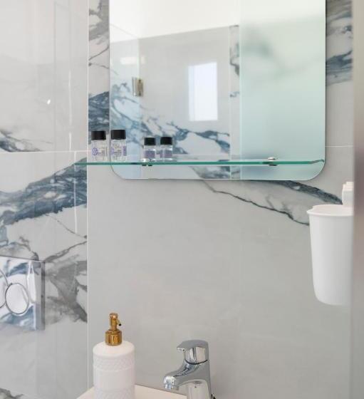 غرفة إقتصادية ثلاثية, Ayeri