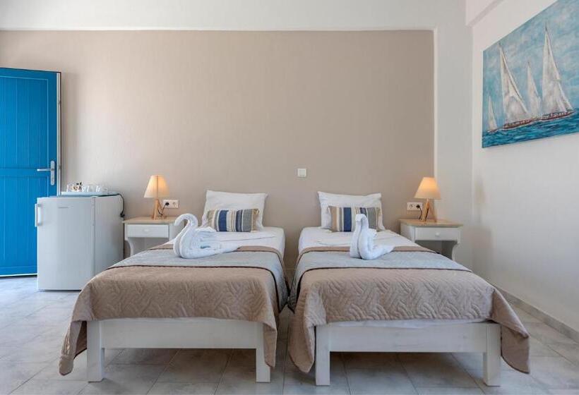 غرفة قياسية رباعية, Ayeri