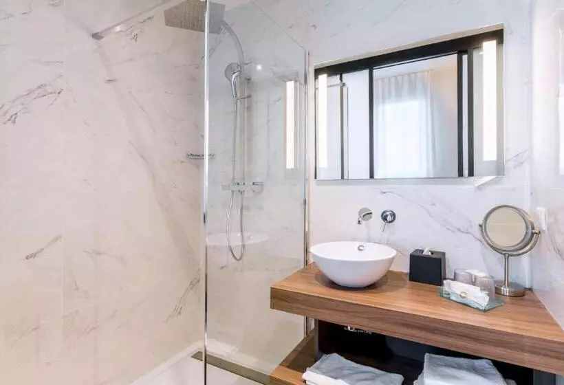 اتاق بزرگ با دسترسی به اسپا, Best Western Plus Europe Hôtel Brest