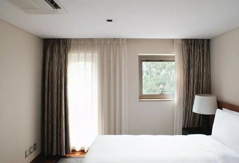 Huoneisto 2 Makuuhuonetta, Jw Marriott Hotel & Suites Saigon