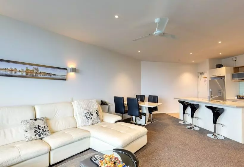 Deluxe-huoneisto 2 Makuuhuonetta, Marsden Suites Nautilus Orewa