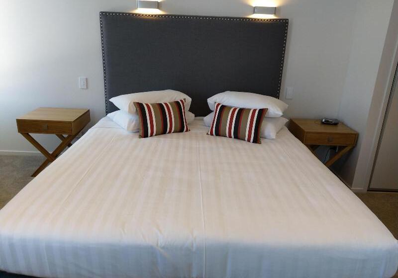 Апартаменты Deluxe 2 Спальни, Marsden Suites Nautilus Orewa