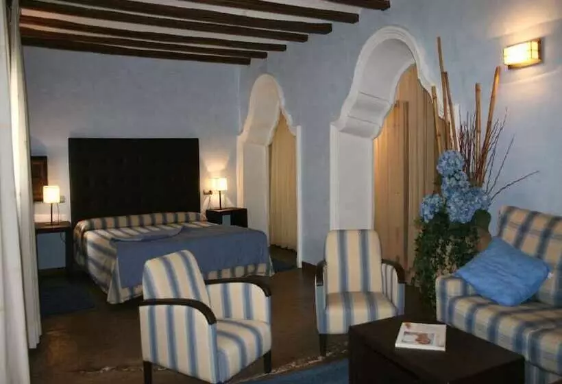 Sviitti, La Casona Del Solanar