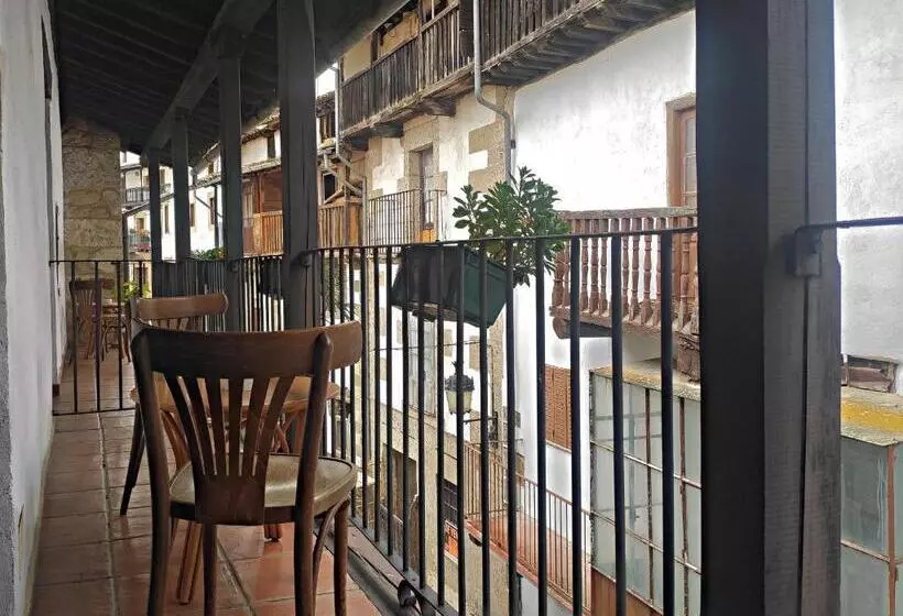 اتاق استاندارد با بالکن, Posada De Candelario