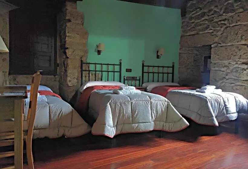 اتاق استاندارد سه نفره, Posada De Candelario