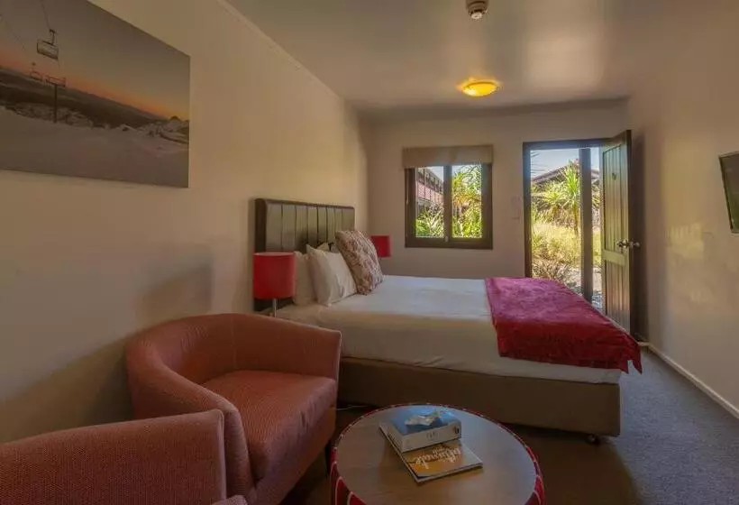 キングサイズベッドのスタンダードルーム, The Park Hotel Ruapehu
