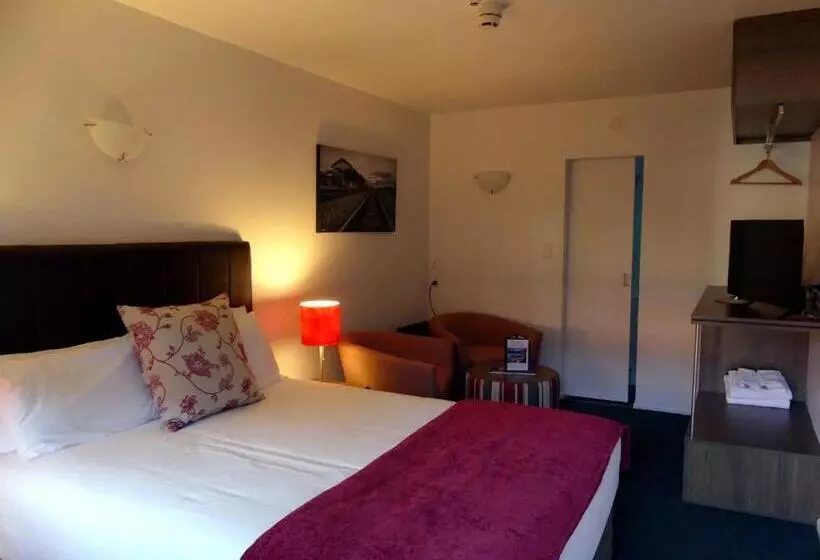 キングサイズベッドのスタンダードルーム, The Park Hotel Ruapehu