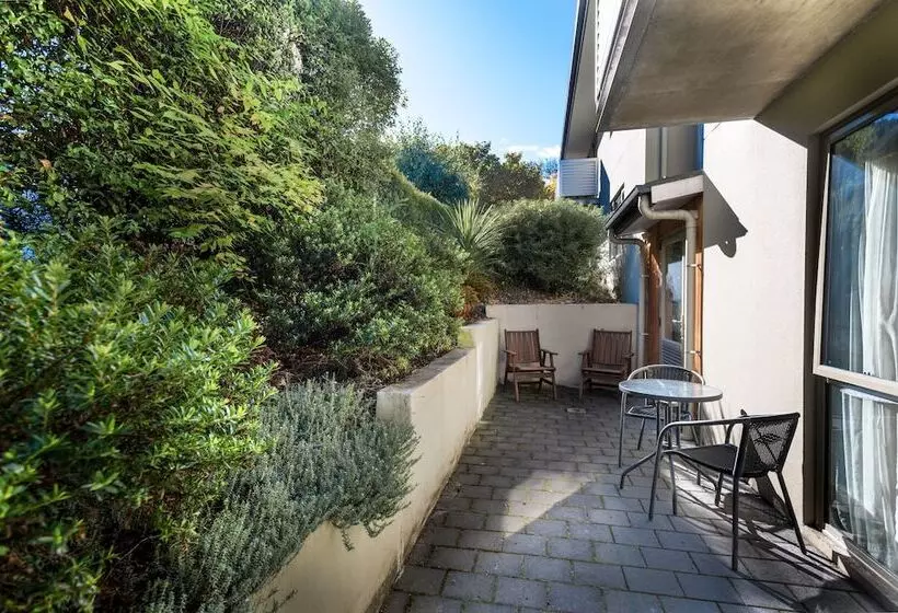 استودیوی سوپریور, Queenstown Motel Apartments