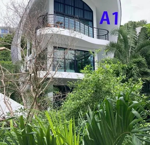 اتاق لوکس با بالکن و چشم‌انداز دریا, Villa The Spot Koh Samui