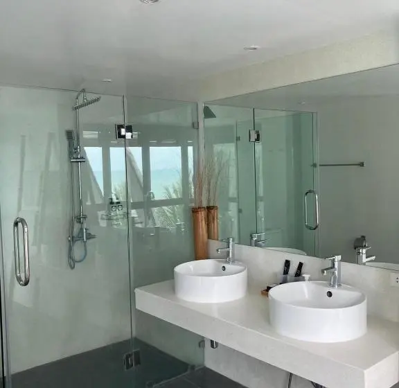 اتاق لوکس با چشم‌انداز دریا, Villa The Spot Koh Samui