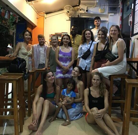 Кровать в Общей Комнате, Voyagers Hostel