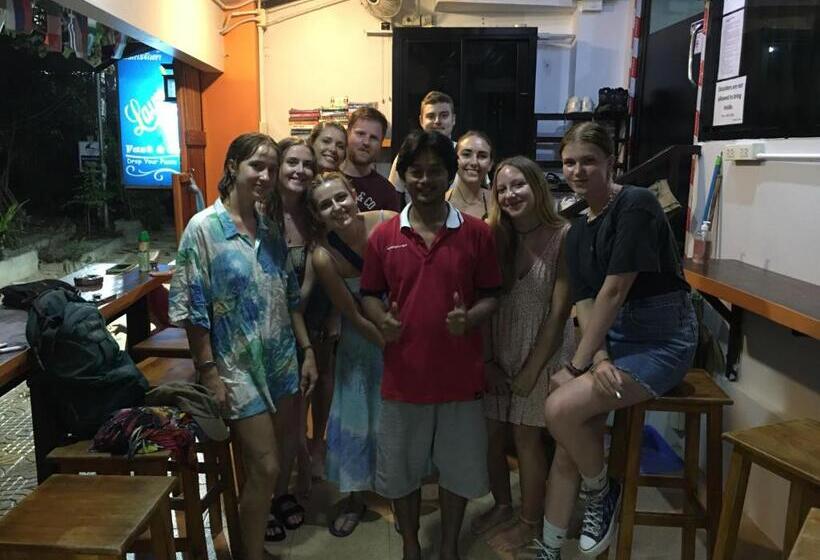 Кровать в Общей Комнате, Voyagers Hostel