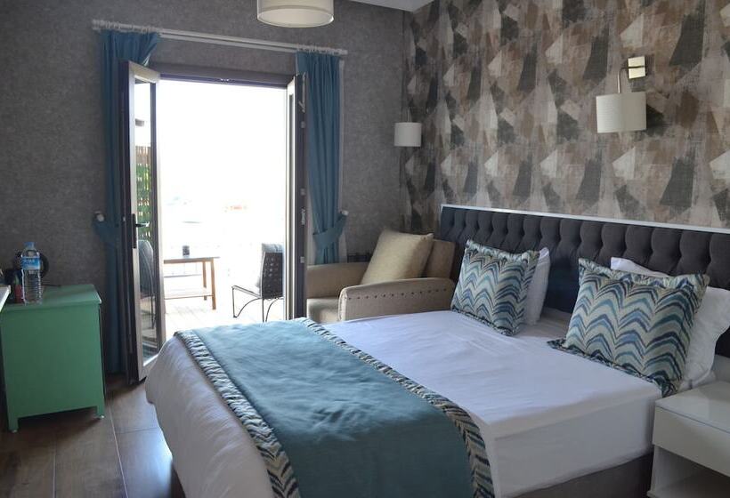 اتاق استاندارد با تخت دوبل و چشمانداز دریا, Capa Butik Otel
