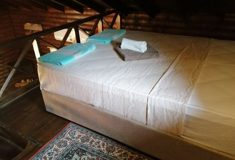 خانه 1 خوابه, Sakli Cennet Esadiye