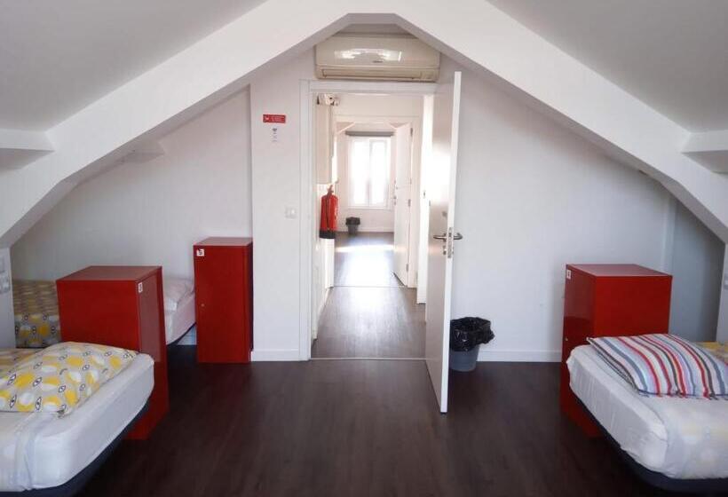 تختخواب در اتاق مشترک, Aveiro Rossio Hostel