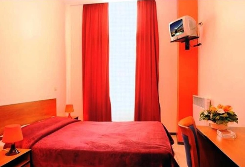 StandaardKamer, The Moon