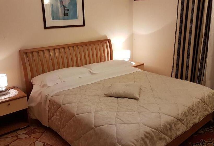 Quarto standard, Souvenir