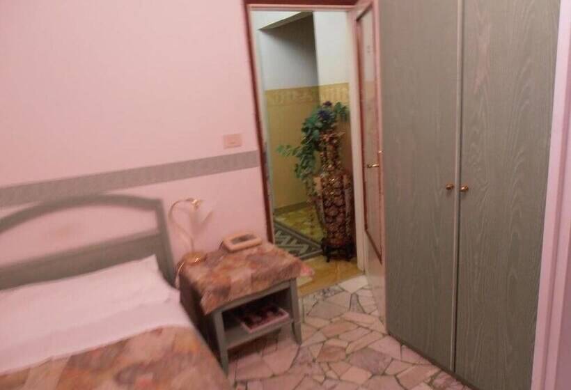 Quarto standard, Souvenir