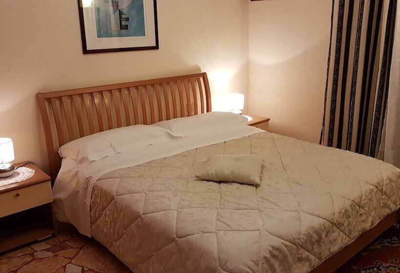 Quarto Standard Casa de Banho Partilhada, Souvenir