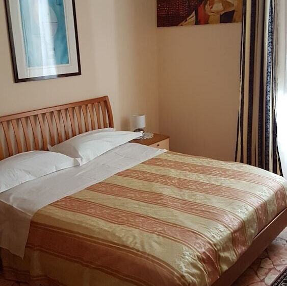 Quarto Standard Casa de Banho Partilhada, Souvenir