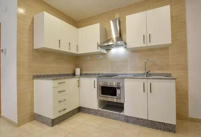 آپارتمان 3 خوابه, Quart Youth Hostel & Apartments