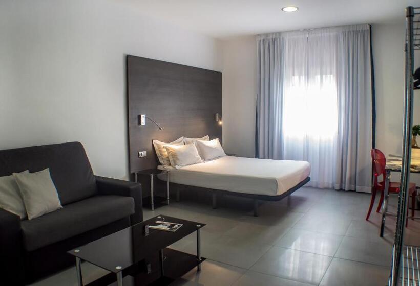 اتاق استاندارد, Quart Youth Hostel & Apartments