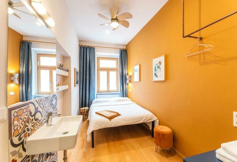 스탠다드 룸 공동 욕실, Vienna Hostel Ruthensteiner