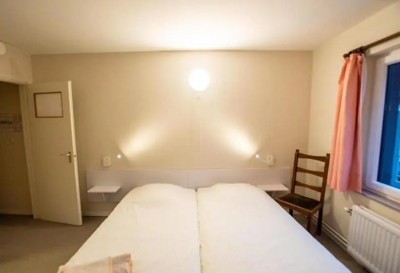ファミリールーム, Auberge Le Vieux Moulin