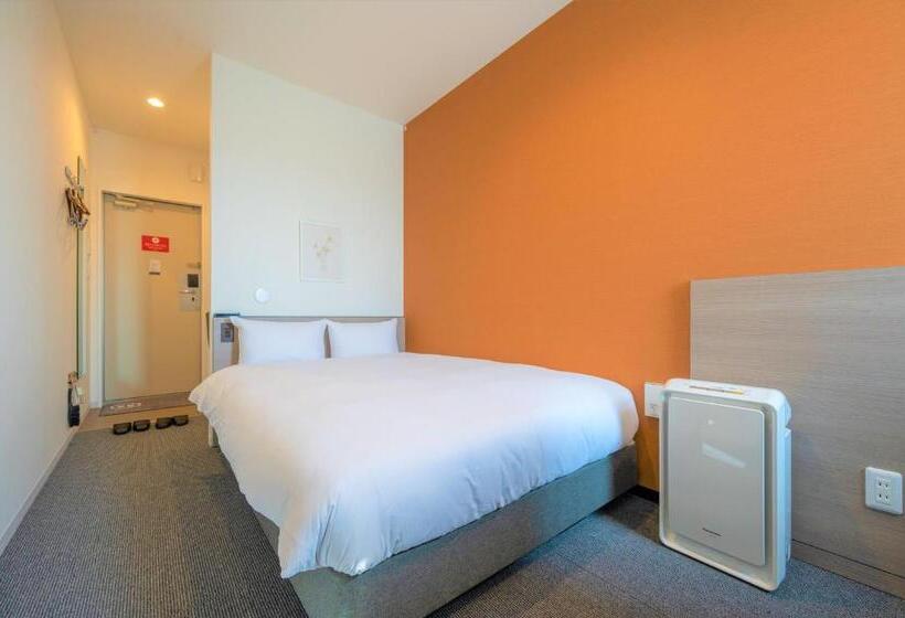 غرفة قياسية, R9 The Yard Uruma