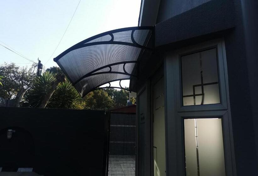 غرفة قياسية, Utopia Guest House