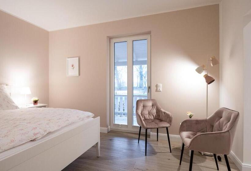 기본룸, Hof Wölper Raven