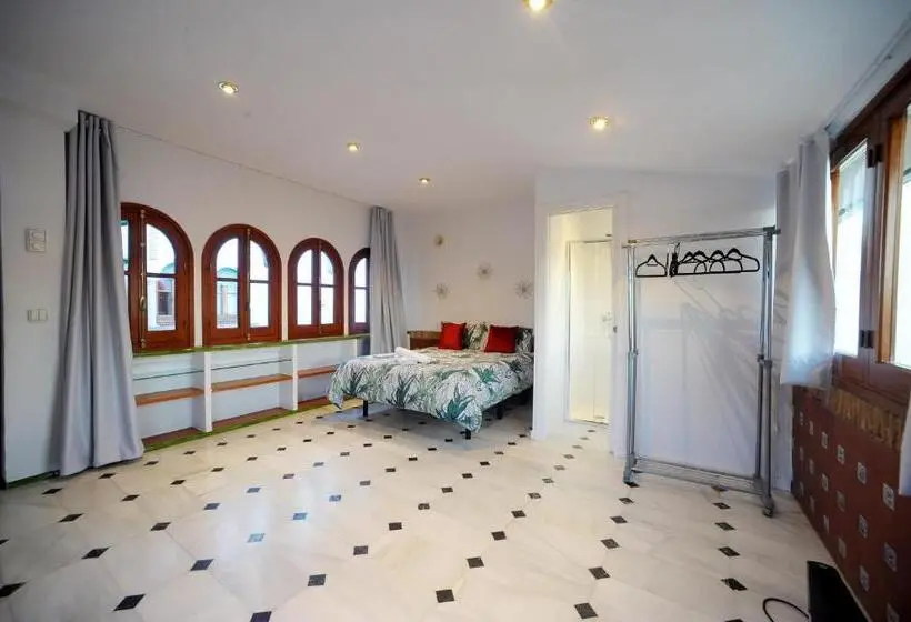 Suite with Terrace, San Basilio´s Red House