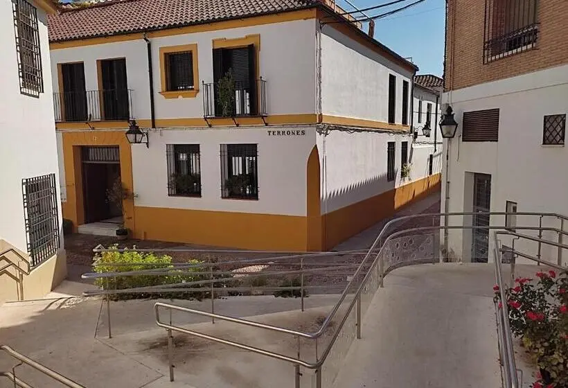 اتاق استاندارد با تراس, San Basilio´s Red House