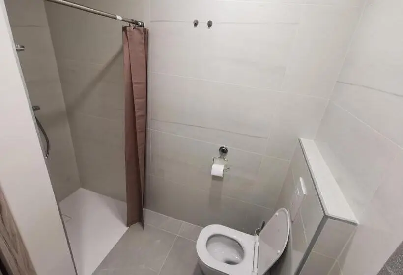 اتاق استاندارد, Rooms S Center