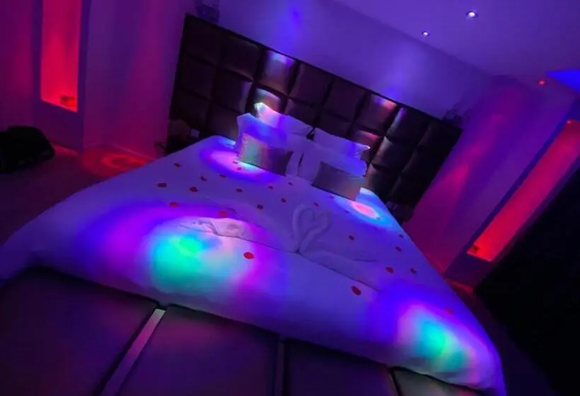 Camera Standard Letto King, Spalace