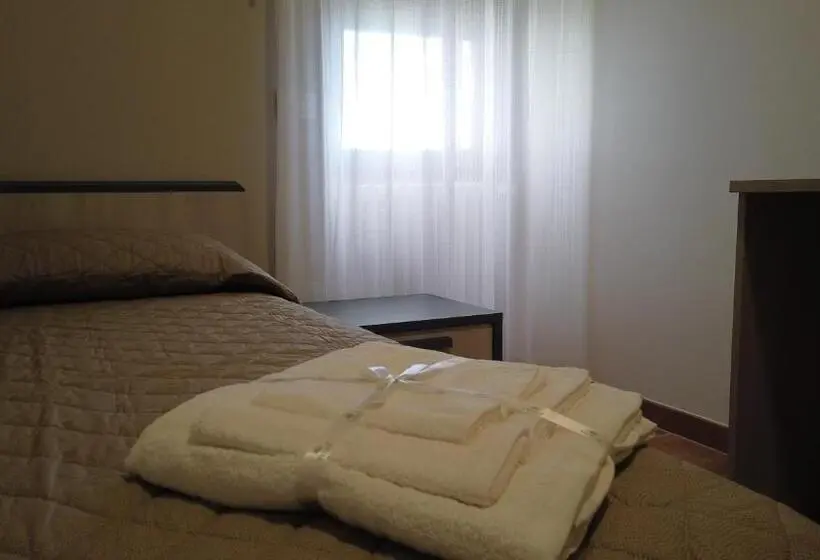 バスルーム共有のシングルスタンダード, B&b Al Belvedere
