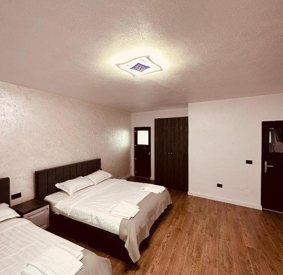 Четырехместный Номер Стандарт, Casa Yda