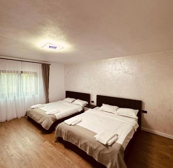 חדר סטנדרט לארבעה, Casa Yda