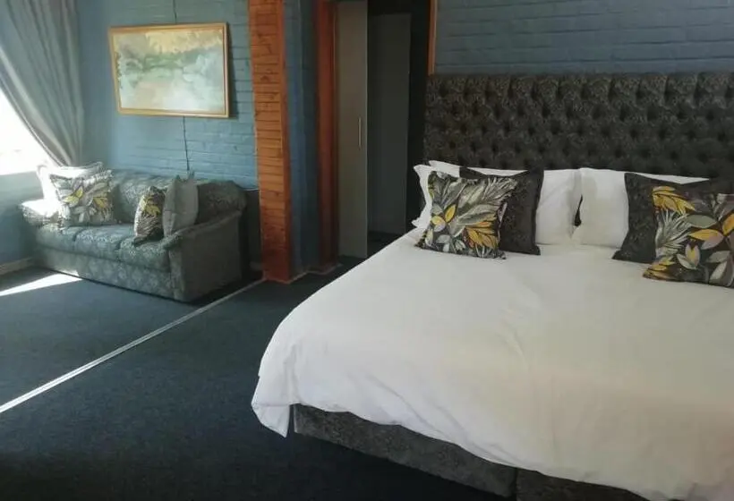 اتاق اجرایی با تخت بزرگ, Lindekroon Guest House